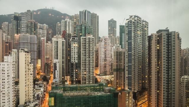  「逃离」40年后，有钱人很可能“逃离”高层住宅，这几大问题难