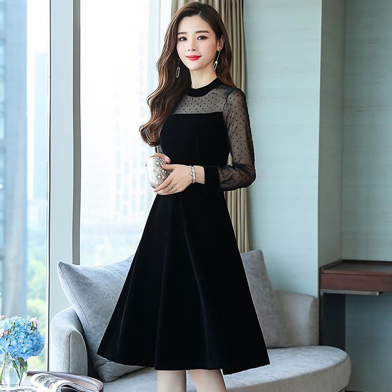 哇!好美的小黑裙,清爽漂亮显身材,简直美呆了