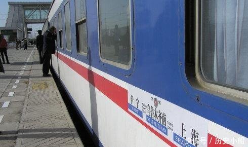 你坐过时间最长火车是多久?中国运营里程最长的5趟列车你坐过吗