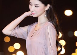 太美了，这裙子真的很美，30-50岁女人穿，高雅迷人又上档次