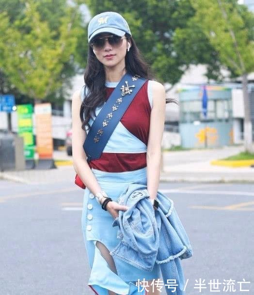 韩雪真厉害，穿长筒靴还要抠两个洞透气，瞬间腿长一米八！