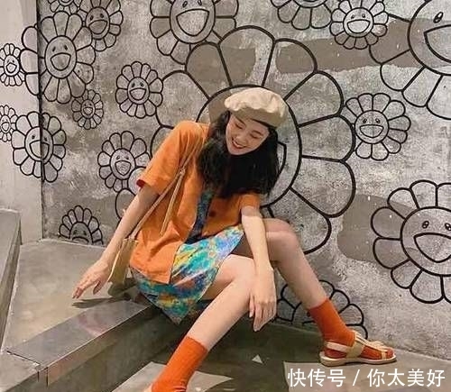  「艺术」厌倦了平淡寡味的穿搭，试试撞色穿搭，穿出艺术情调！