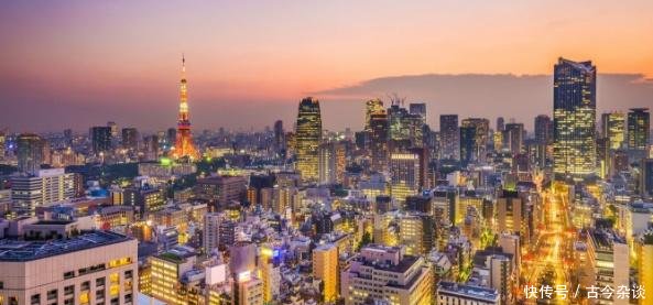 亚洲摩天大楼最多的城市,比香港还多了100多座,数量远超上海