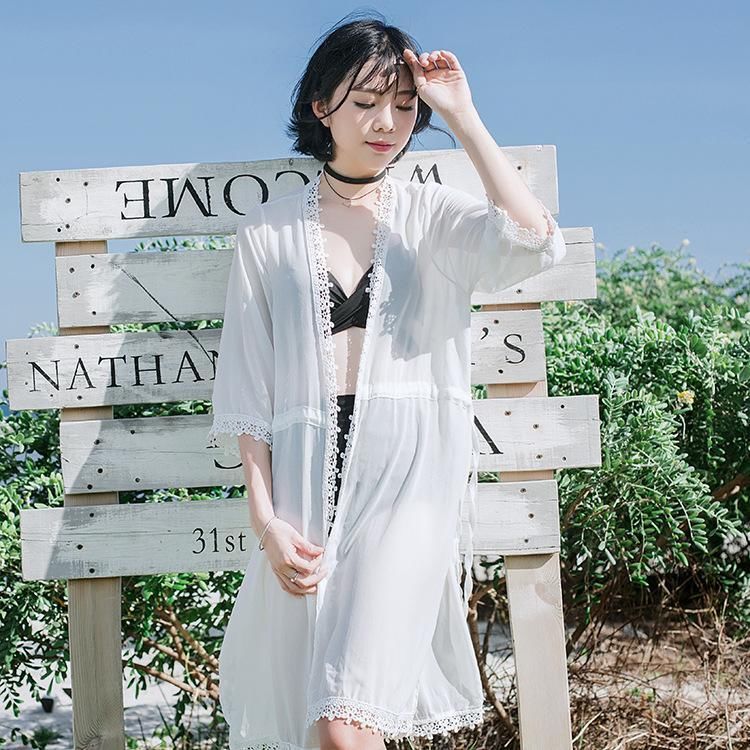 游泳馆的女人“真敢穿”，穿下面“魅惑装”，风情万种潦倒一大片