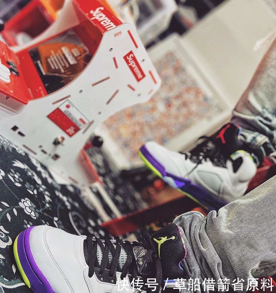 『Air』新鲜王子Air Jordan 5上脚来了!鸳鸯配色太抢眼