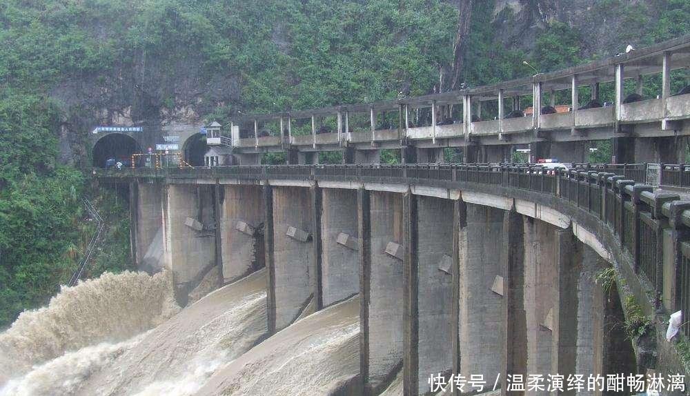  造价@一公里造价一亿, 四川用200亿砸响这座城市, 却被称为魔鬼