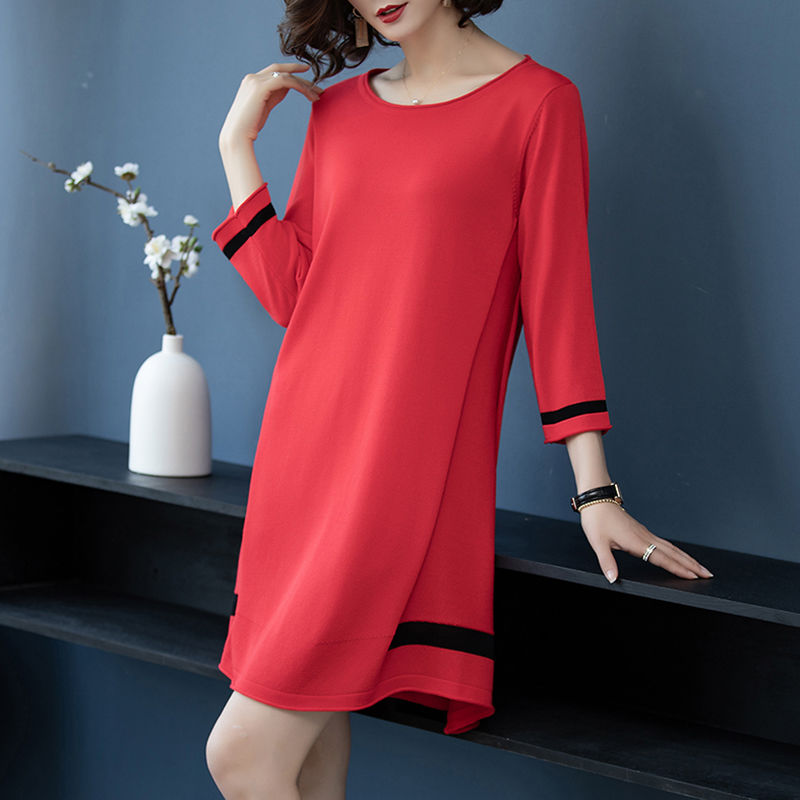 姑娘，别穿热裤了!现流行裙子高跟，秋天穿定能让你洋气百倍