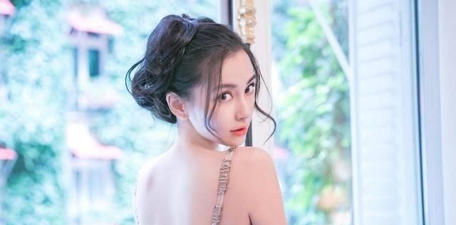 『杨幂』杨幂杨颖戚薇将组女团?最幺蛾子综艺即将诞生,网友:又抄袭