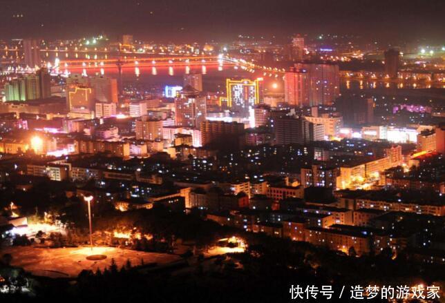 中国地理位置最好的一个城市, 位于经济区副中