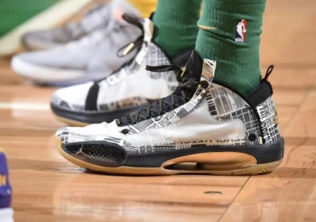  「球鞋」NBA球员上脚：塔图姆这赛季穿的球鞋，超多AJ34个人配色！
