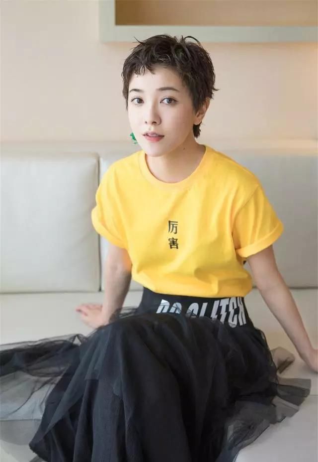 「女人」过了40岁的女人,想要有气质就别碰这4种发型,不然又丑又显老