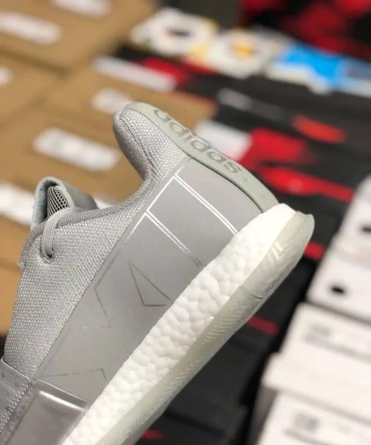  「堪称」哈登4堪称小椰子，那么3代还会真香吗？阿迪Harden 3银灰开箱测评！