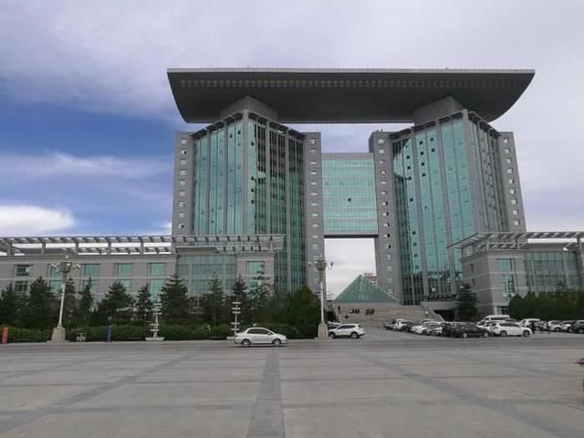 甘肃最让人失望的3个城市，一个曾是古西北首府，一个是酒泉