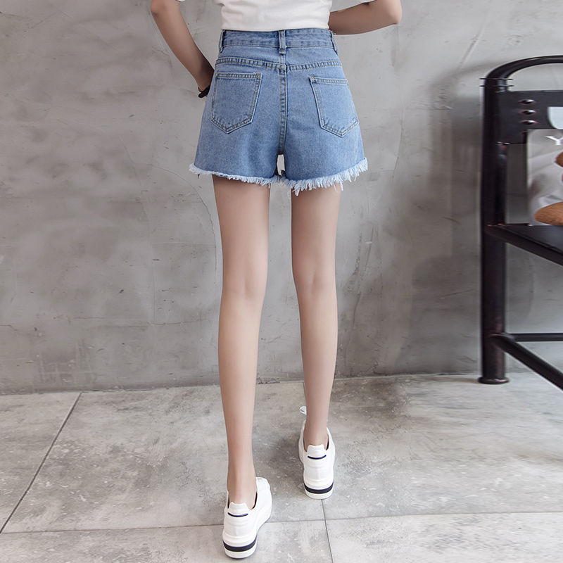 还在穿裙子吗?今年最流行的短裤，时尚又减龄