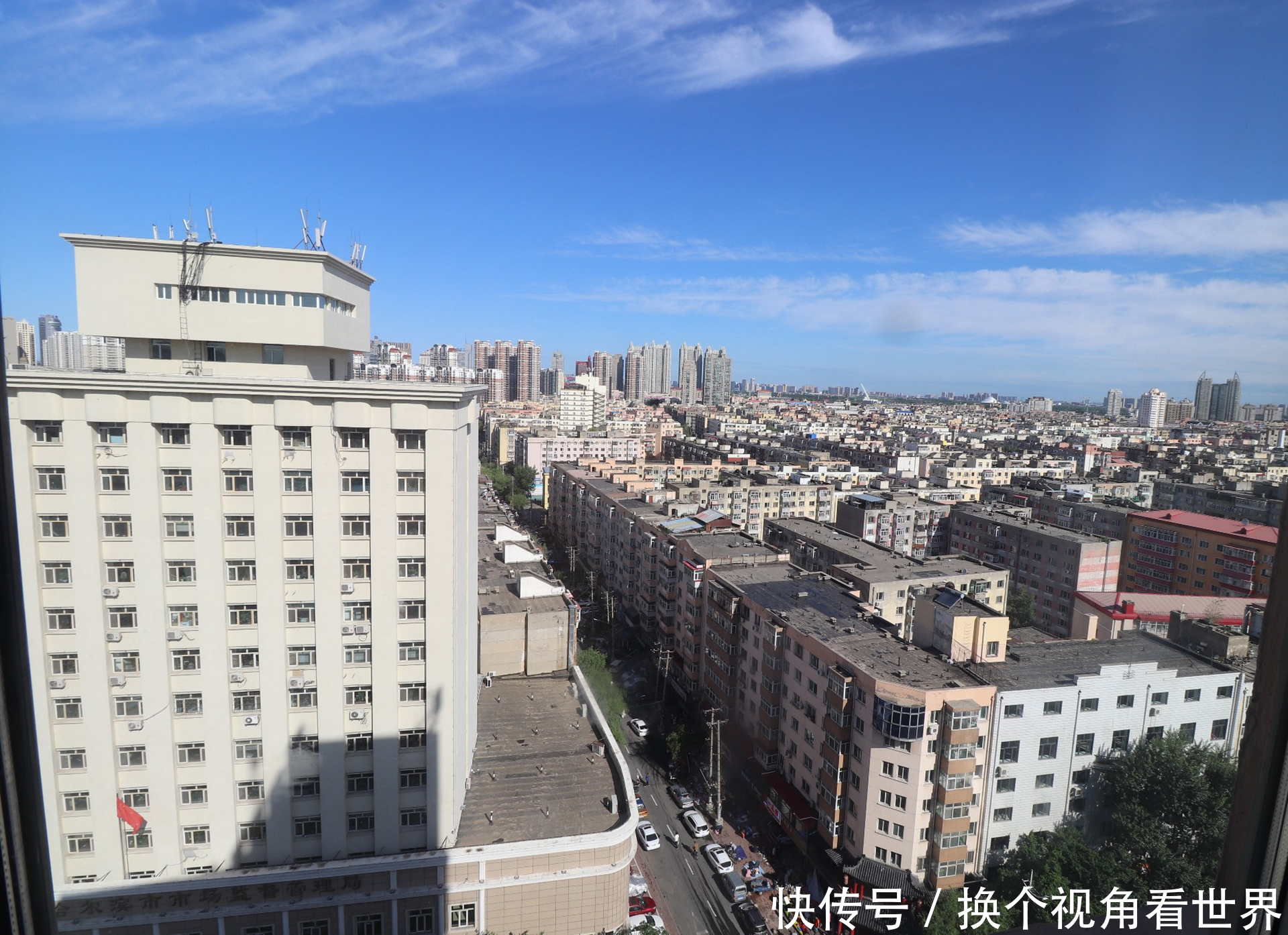 中国最大的省会城市，面积比8个上海还要大，拥有常住人口超千万