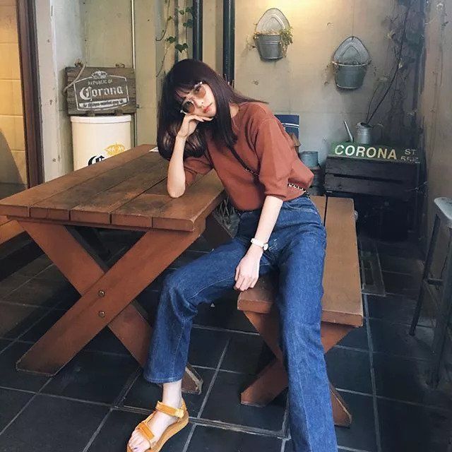 年仅21岁身高167的横田成当红的杂志麻豆,坐拥日圈26万粉丝,超