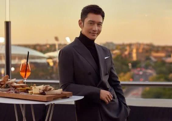 范冰冰工作室发15字微博，简短一句话又遭网友炮轰，她真的凉了