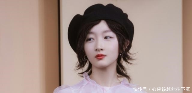  [拍照]为什么有些女生长得一般，拍照却很好看？主要是做对了这几件事