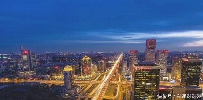  「中国」中国的上海和北京，在外国人看来存在多大的差距？网友