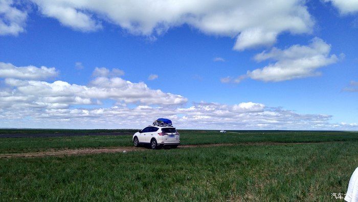 自驾RAV4荣放，蓝天白云——望无际的大草原