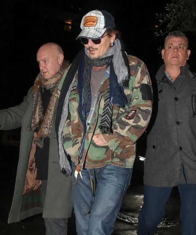  『加勒比海盗』57岁约翰尼·德普深更半夜回归控告家庭暴力诬蔑全过程圆满，损害超5亿美元