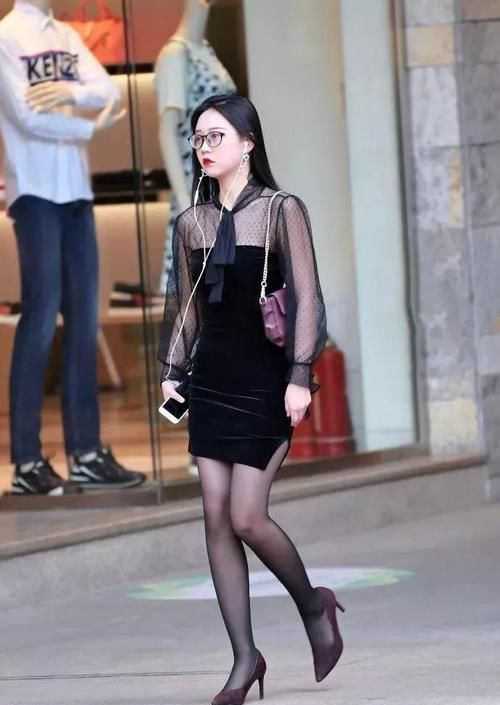  #气质#女生穿上高跟鞋，秀出一种倾城倾国的气质