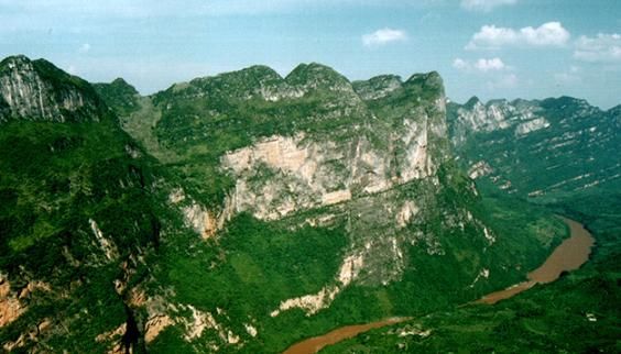  [中国]中国造桥第一省：全球前30大桥一半在这，却是中国最穷省
