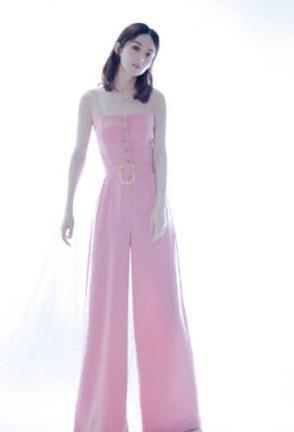 骨感和微胖，哪种身材更能符合现代审美？被誉为亚洲最美的女人身