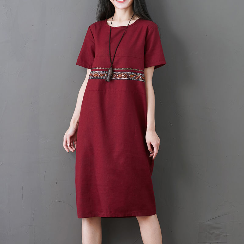 办公室女人都不穿丝袜，现在都流行这样穿，舒适还迷人