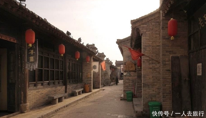 安徽耗195亿建首条城际铁路，合肥到南站仅花15分钟，当地人受福