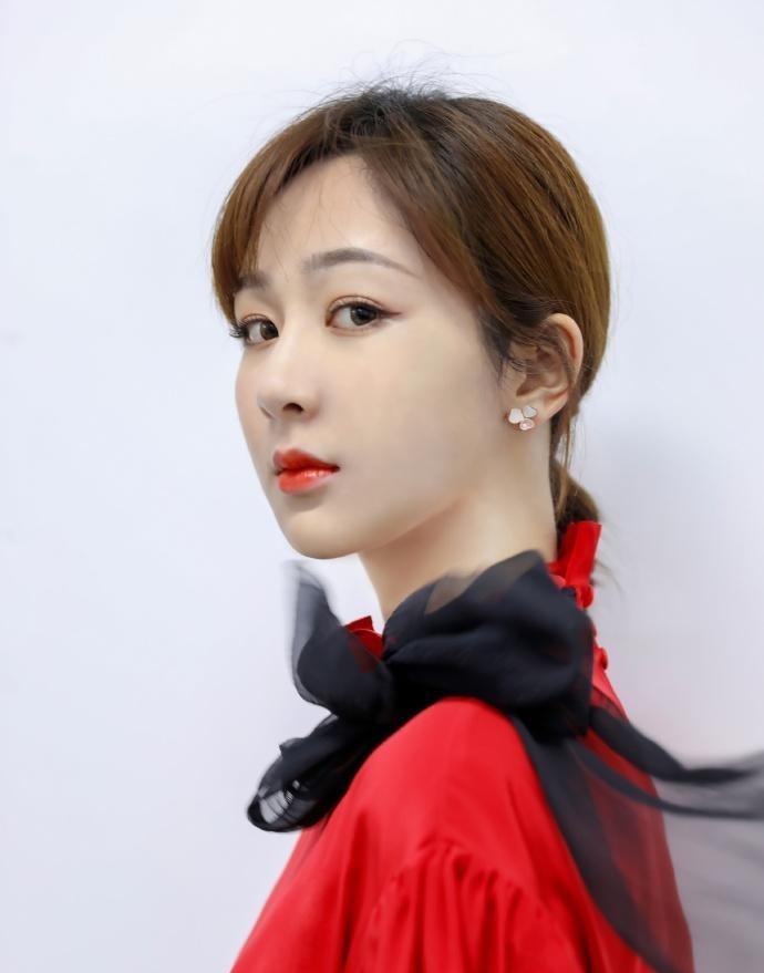 微博之夜王一博拉票