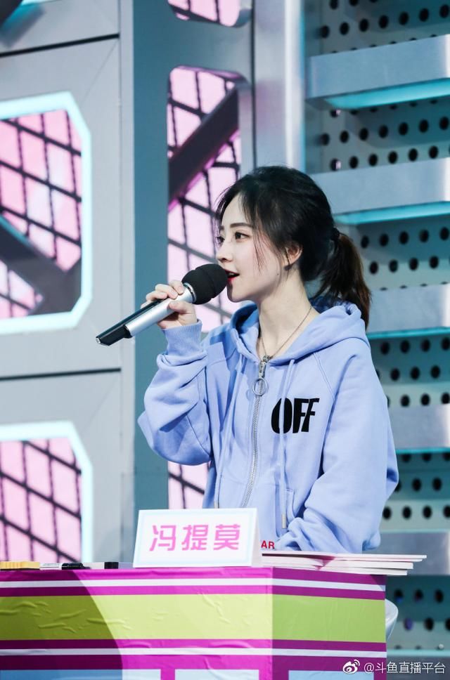 甜美声线杀、完美侧颜杀、马尾杀 感受不一样