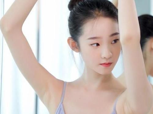 那种■王一博师妹,肖战师妹,王源师妹,看到黄子韬:出道吧!爆红那种