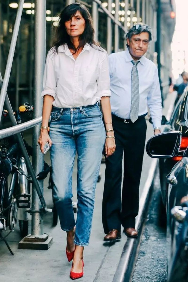 那些真正时髦的人 打折季只买这些