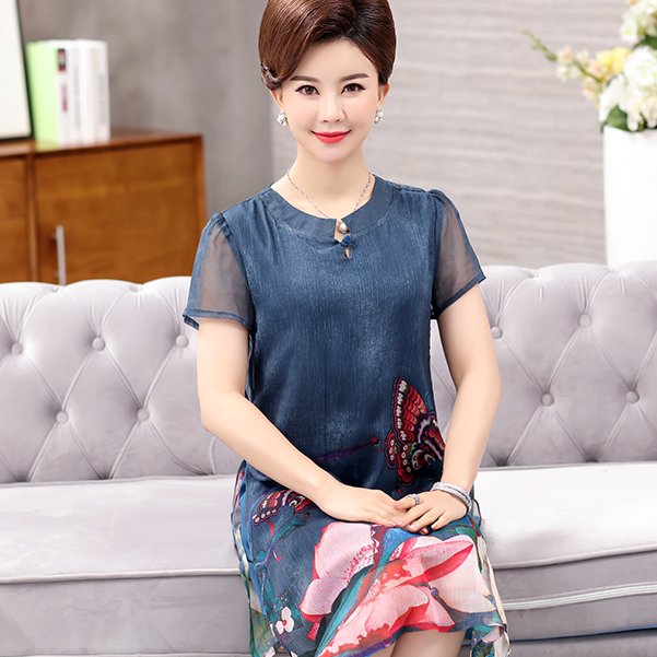 难怪妈妈把阔腿裤扔了，洋气又得体，减龄显瘦还百搭