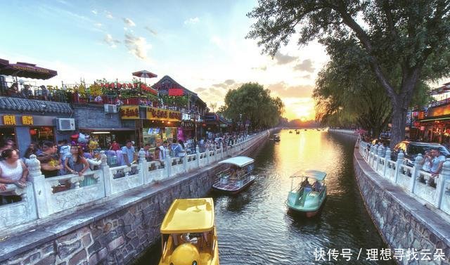 国庆节这五个城市一定不要去,因为游客太多了!游客看的是人头