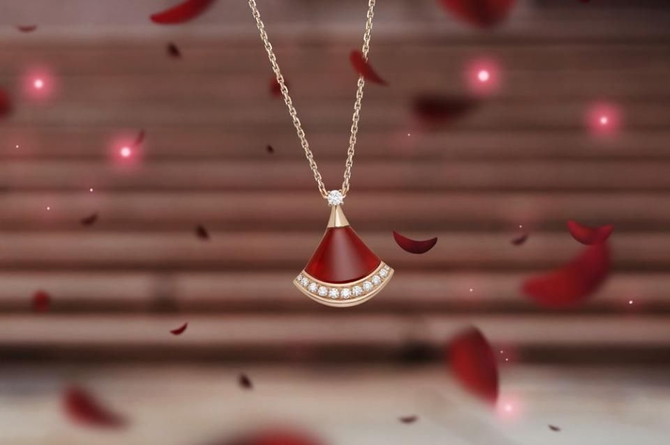 各大牌"七夕限定"凶猛来袭! 颤抖吧, 男朋友!