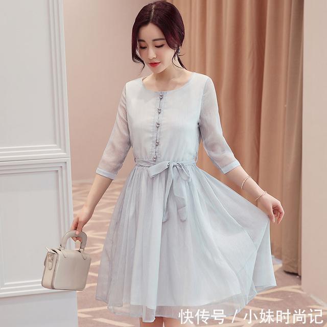  『气质』奔三的女人，不妨这样穿，显瘦显高还有气质