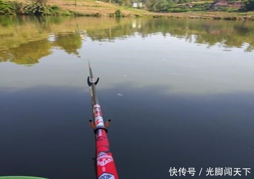  「信号」夏季野钓浮漂没信号，为什么抬竿总能锚到鱼这三点原因你要知道