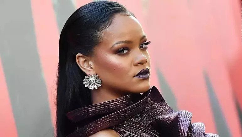 推广 | 偷条项链而已，有必要穿得这么美么?