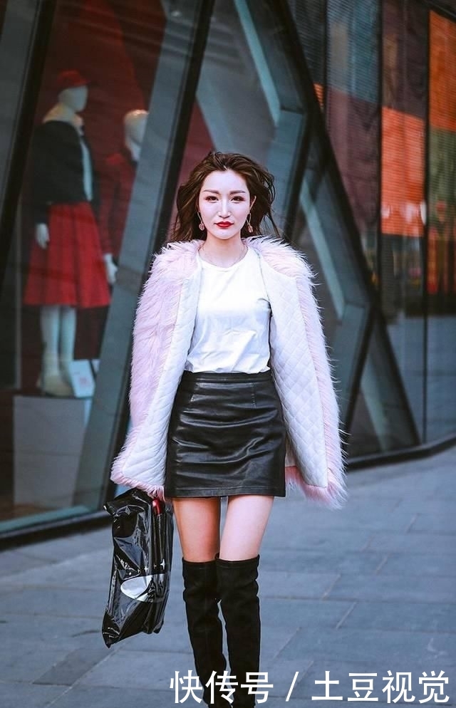 『更多』街拍:将时间花在一些有意义的事情上面,你可以得到更好地提升