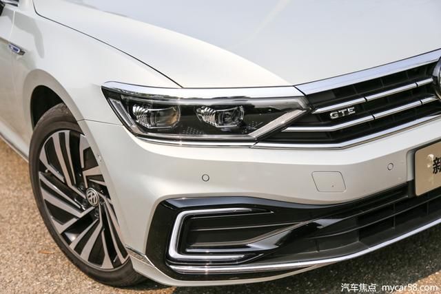 #舒适#搭1.4T+电机混动系统,座舱舒适外观大气,试驾全新迈腾GTE