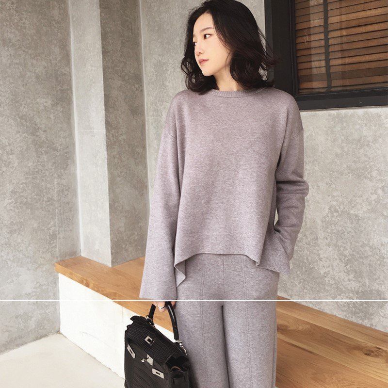 我虽然肉比较多，但我贼喜欢穿:阔腿裤套装，高级还看不出我很胖