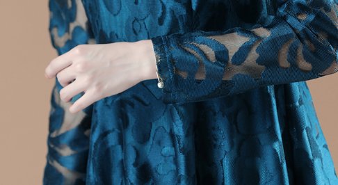 70后女人，秋天尽量别穿紧身裤!XL-5XL秋裙，再胖也能穿