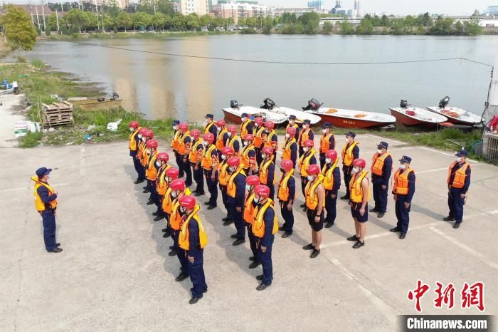  救援@湖北汉江消防开展跨区域水域救援实战拉动演练