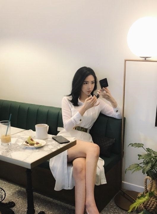 设计■虽为基础, 但不简单，街拍美女