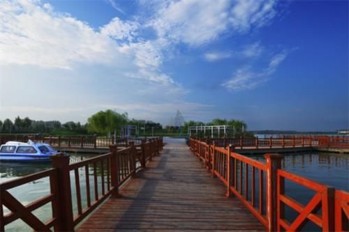  「名字」中国首座用伟人名字命名的城市，改名前默默无闻，改名