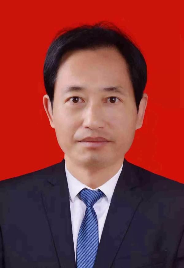 关于王隆等同志任前公示的公告