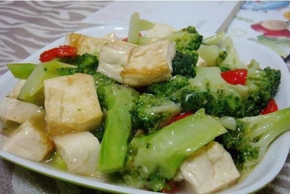  『鸡翅』推荐几道高大上的家常美食，最后一道特别合胃口，天天吃也不会腻