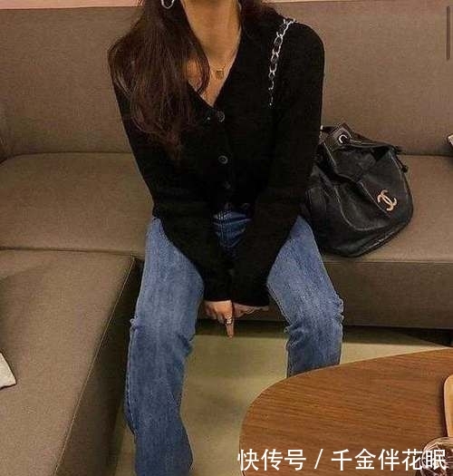  「穿搭」早春针织衫+阔腿裤这对cp你还不会搭配？这样穿时髦又显瘦